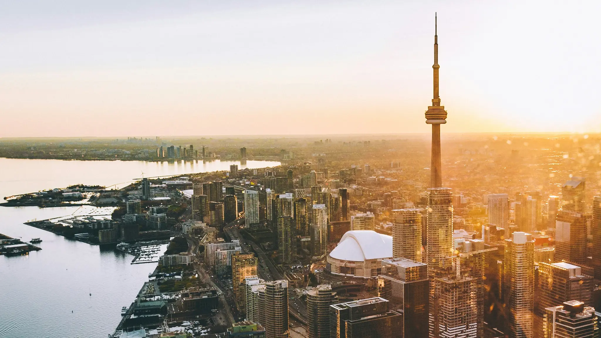 Downtown Toronto skyline and the CN Tower at sunset